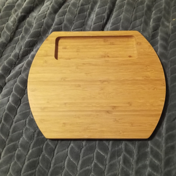 Pampered Chef Bamboo Cheese Board - Reversible New - Picture 2 of 4